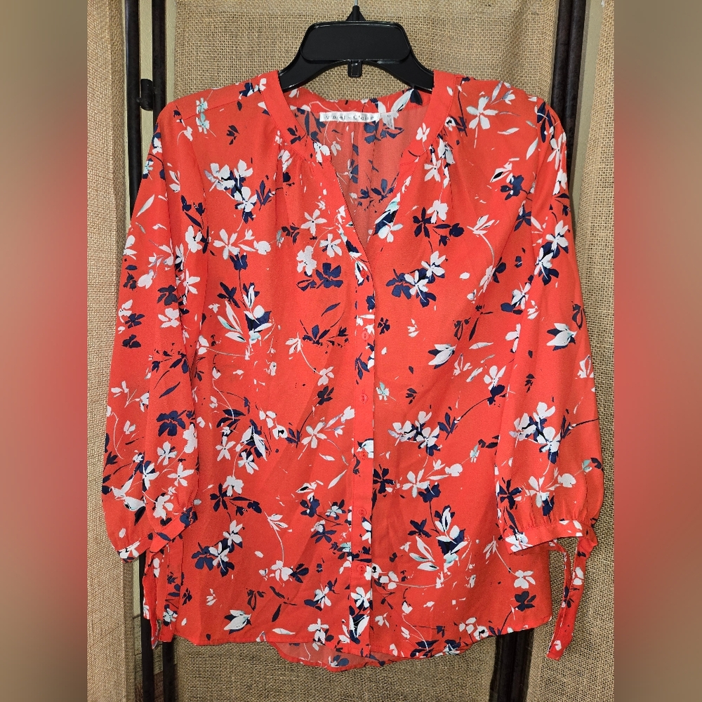 Women's Volet & Claire Red Floral Button-Up Blouse with Tie Cuffs Size M